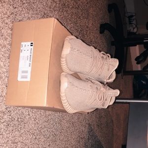 Yeezy oxford tan